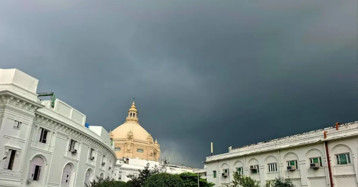 UP Weather Today